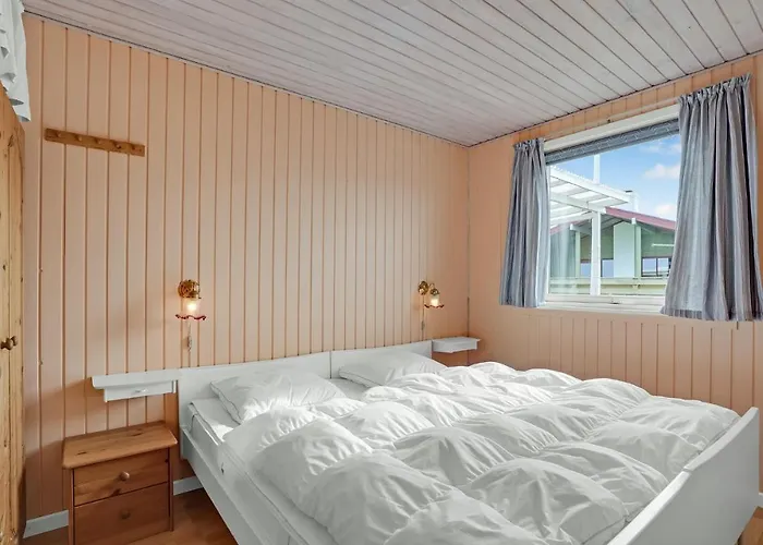5 Holiday home